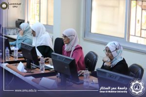 انطلاق الدورة التدريبية لعدد من موظفي الجامعة