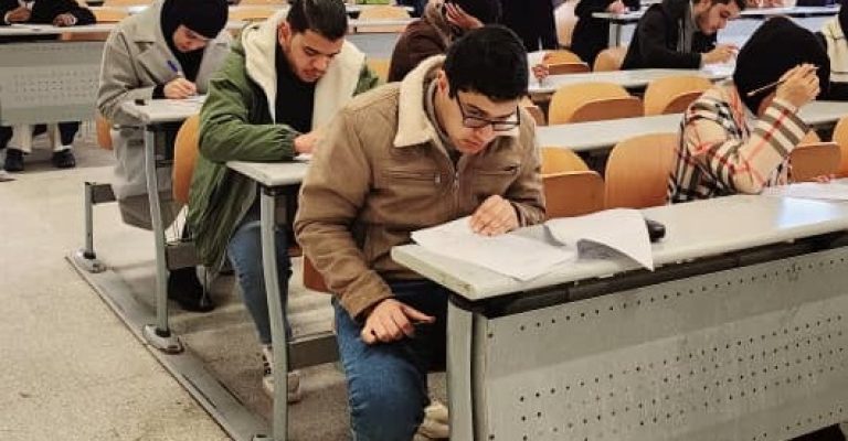 Exams for the histology course at the Faculty of Medicine for first- and second-year students were held today, Monday, March 18, 2024.