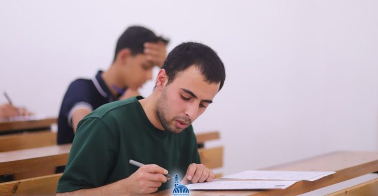 انطلاق الامتحانات النهائية بكلية الآداب بجامعة عمر المختار