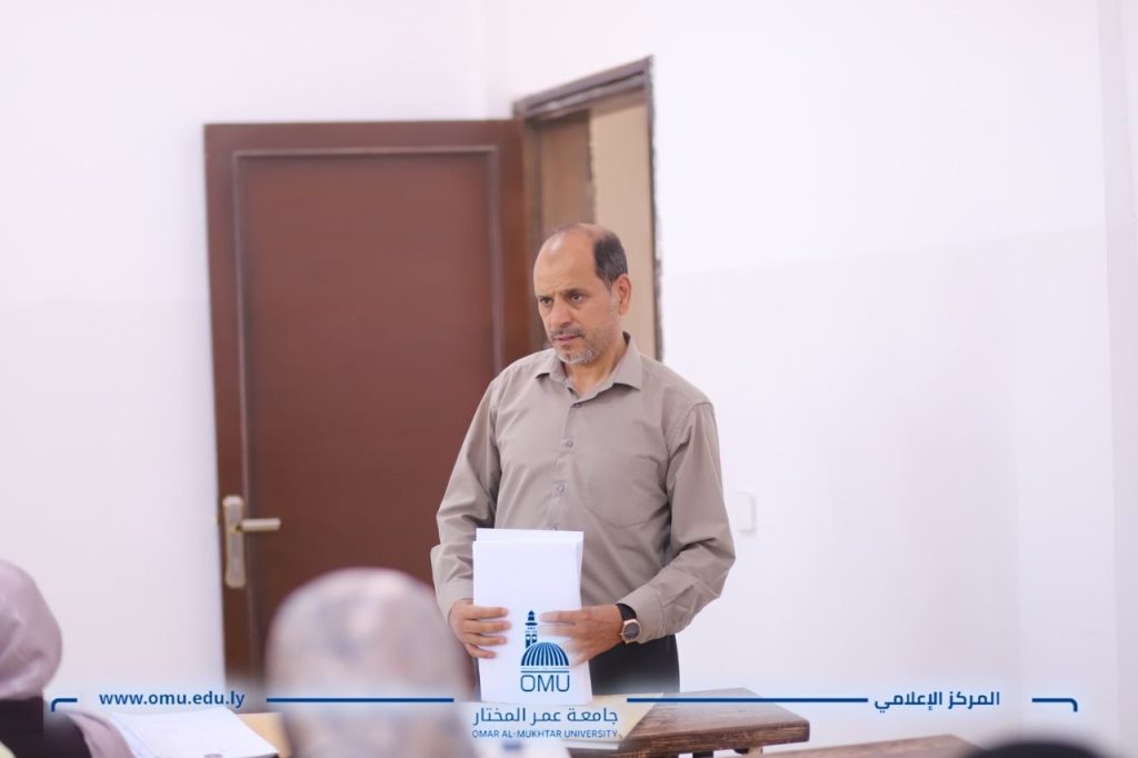 انطلاق الامتحانات النهائية بكلية الآداب بجامعة عمر المختار — صورة 4